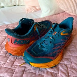 Hoka Speedgoat 5 Running Shoes